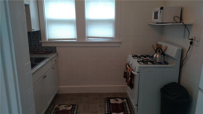 63 Estella Avenue Photo 11