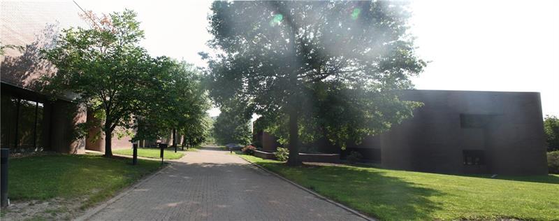 200 Parkwest Dr Photo 1